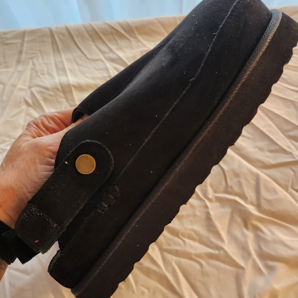 Black Clog